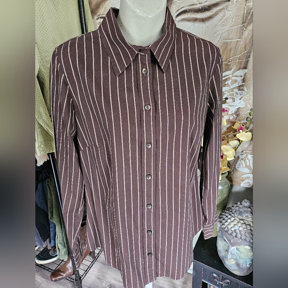 Old Navy Oxford Blouse Size Large NWOT